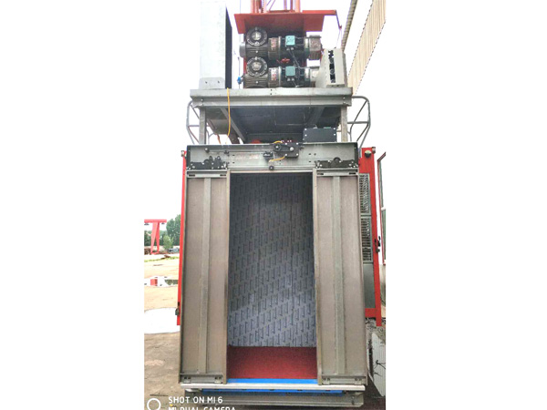 煙囪電梯、升降梯